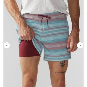 Chubbies The Stripes Hype Lined Lounge Shorts. XL. 5.5" inseam. Blue/Red Stripes